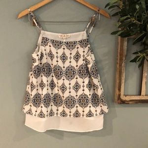 Woman’s pink rose size S tank top